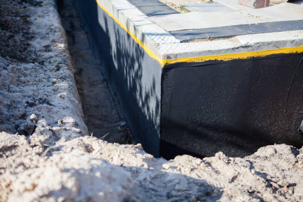 Professional Crawl Space Encapsulation technician working in Centerpoint, IN